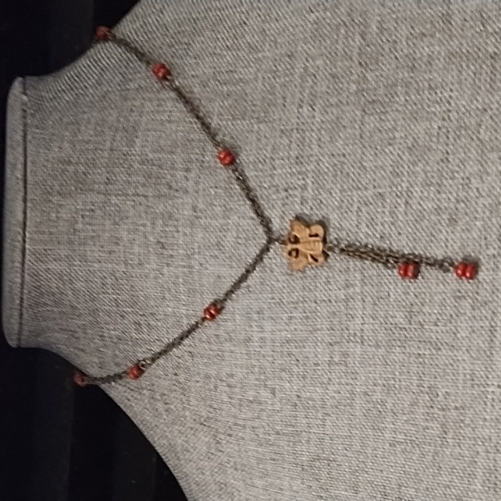NWOT butterfly choker